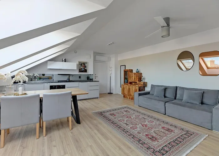 Gavra 02 Z Garazem *